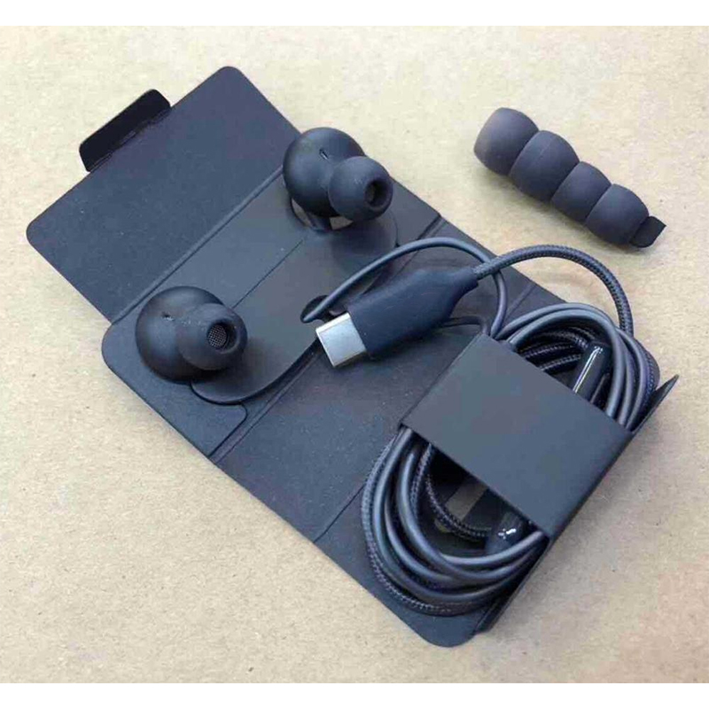 Type-C Wired Earphones with Braided Cable